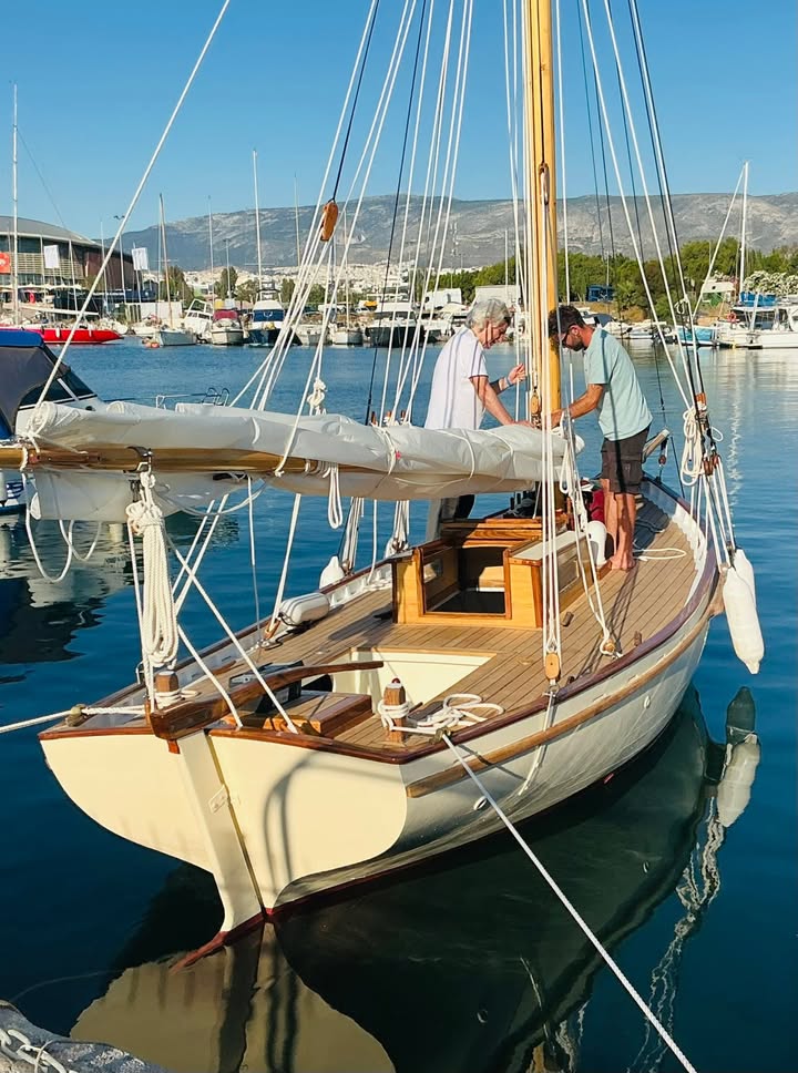 Ναυτικός Όμιλος Αμφιθέας   Amfithea Nautical club